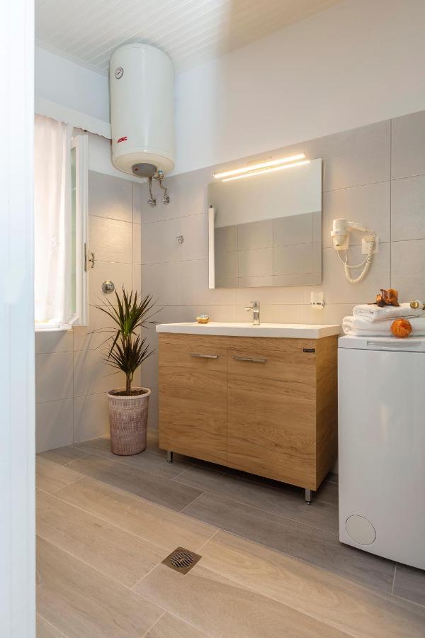 Nobilis Corfu Apartment ภายนอก รูปภาพ